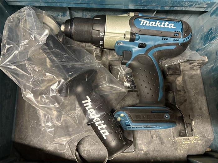 Akkuschrauber Makita DDF451